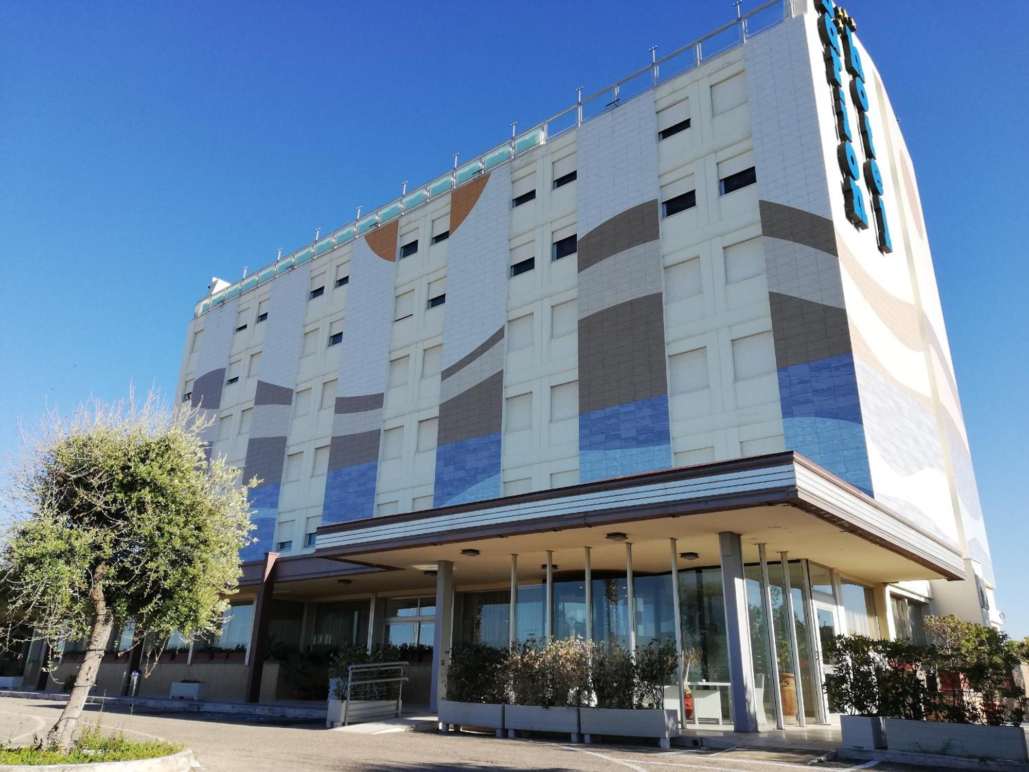 Barion Hotel&Congressi Exterior foto