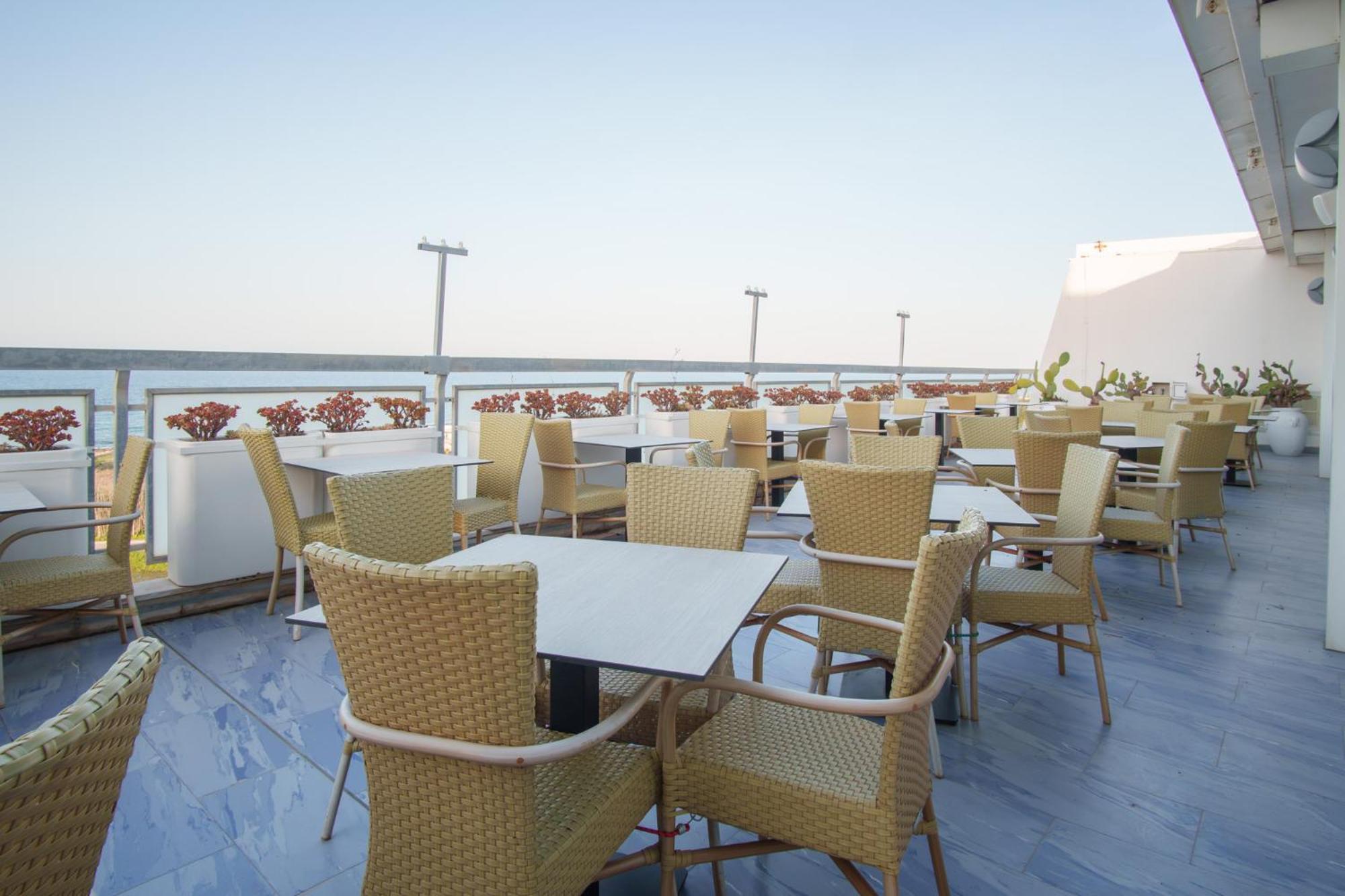Barion Hotel&Congressi Exterior foto