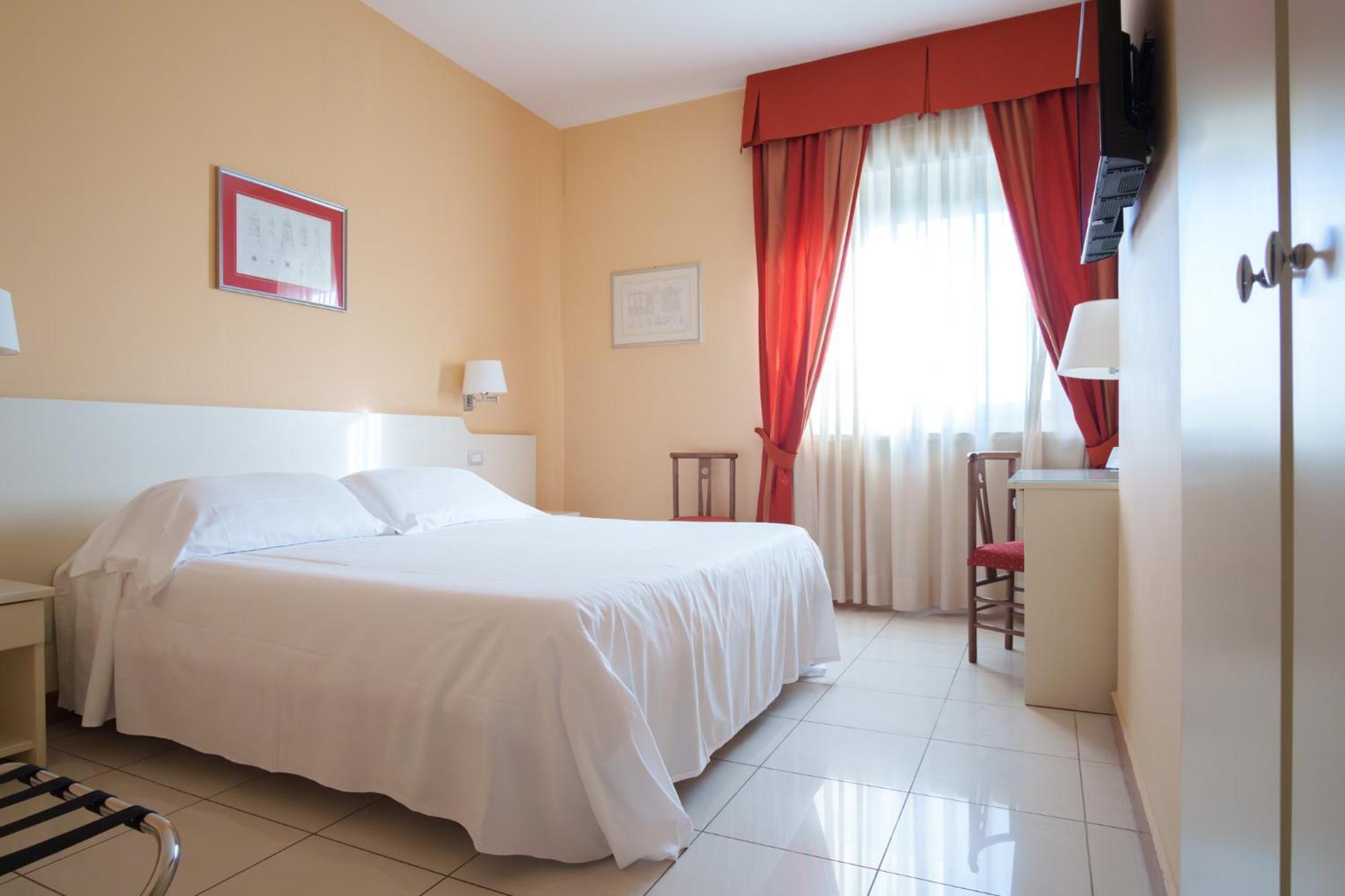 Barion Hotel&Congressi Exterior foto